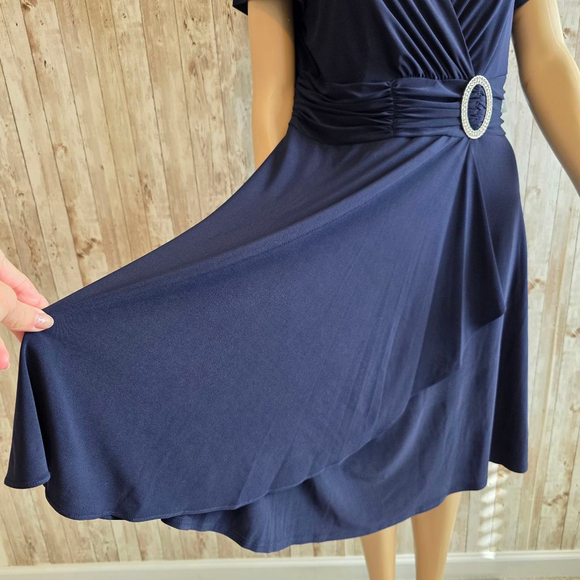 Women's R&M Richards Petite Dress Size 14P Navy - Picture 5 of 9